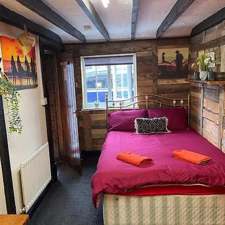 Holiday home Yarm Sleeping 11 *